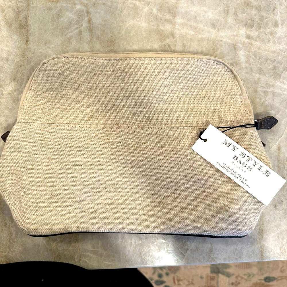 Cosmetic Bag My Style Bags Milano. Oatmeal canvas with chocolate piping.